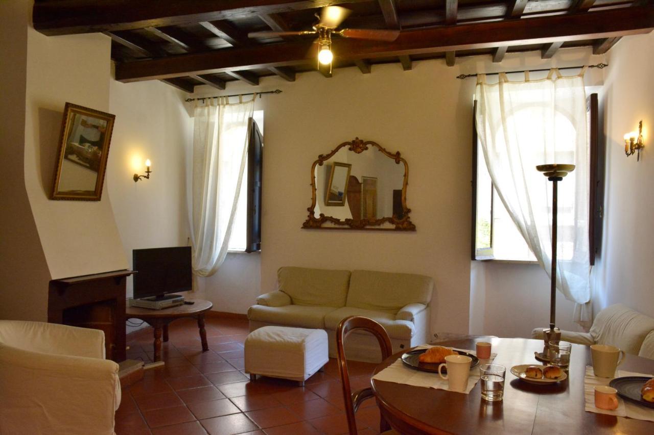 Sweet Giulia'S Apartment โรม ภายนอก รูปภาพ